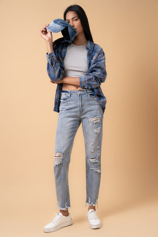 Fray Distressed Girlfriend Jeans