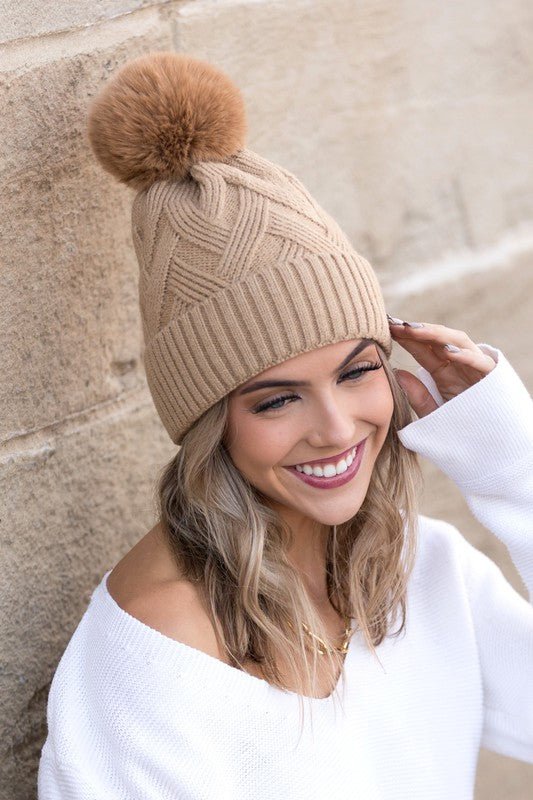 Chunky Knit Fur Pom Beanie - Emmie Gray Boutique